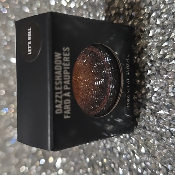 🌟🧚♀️LET'S ROLL Mac DISCONTINUED Dazzleshadow Eye Single NWT - Picture 7 of 7